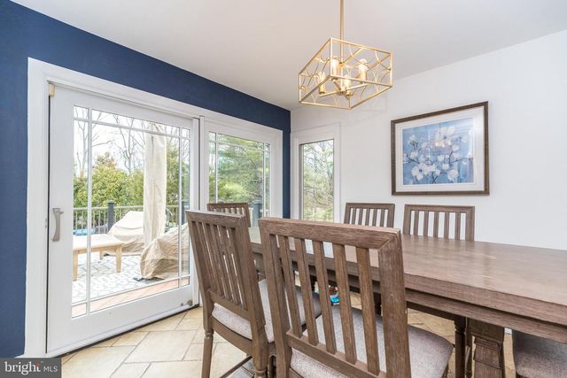 9 SKYVIEW DR, Ivyland, PA 18974