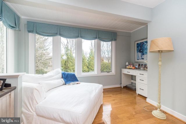 9 SKYVIEW DR, Ivyland, PA 18974