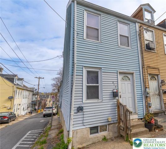 819 Spruce Street, Easton, PA 18042
