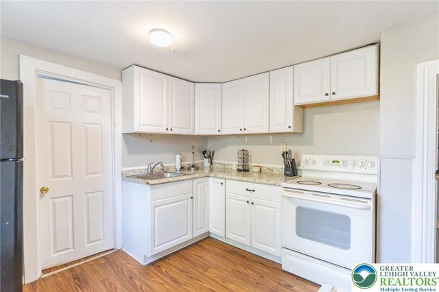 819 Spruce Street, Easton, PA 18042