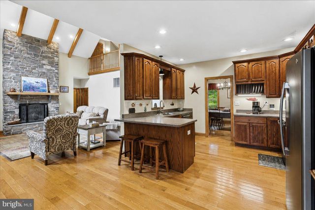 816 GREAT LAKE DR, Middletown, VA 22645