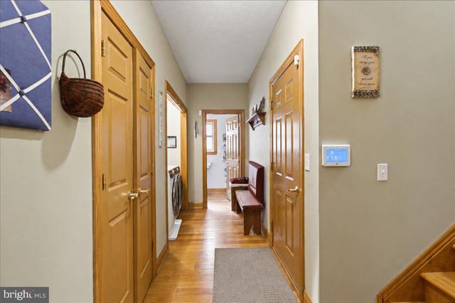 816 GREAT LAKE DR, Middletown, VA 22645