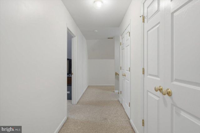816 GREAT LAKE DR, Middletown, VA 22645