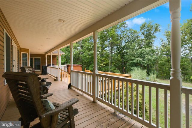 816 GREAT LAKE DR, Middletown, VA 22645
