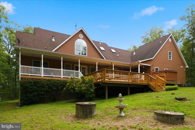 816 GREAT LAKE DR, Middletown, VA 22645