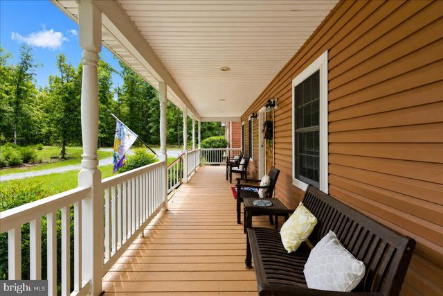 816 GREAT LAKE DR, Middletown, VA 22645