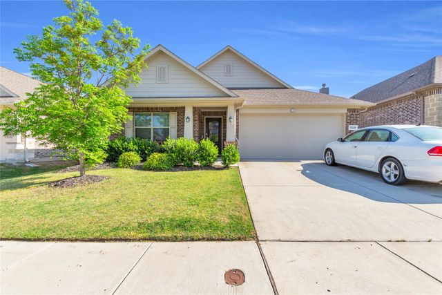 7225 Tesoro Trail, Fort Worth, TX 76131