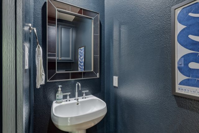 2323 Clark Street, Dallas, TX 75204