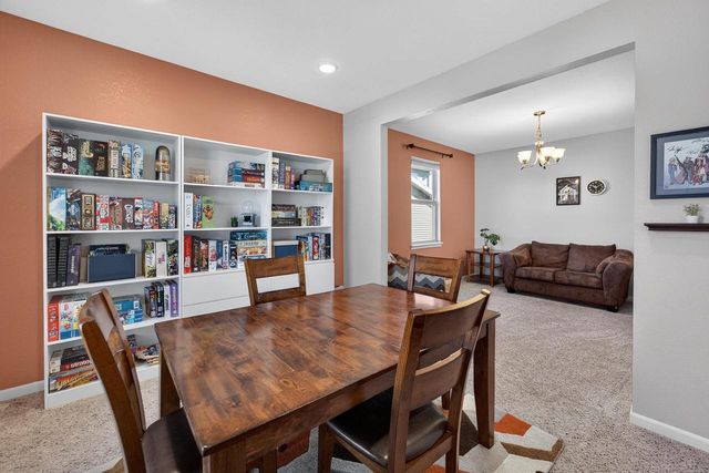 301 Hallmark Way, Sun Prairie, WI 53590