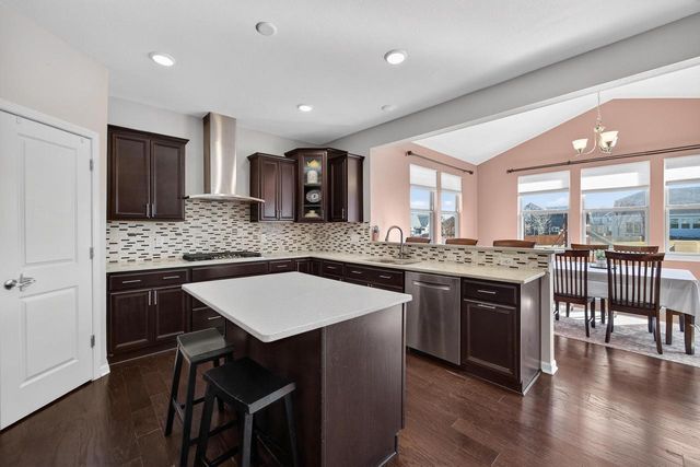 301 Hallmark Way, Sun Prairie, WI 53590