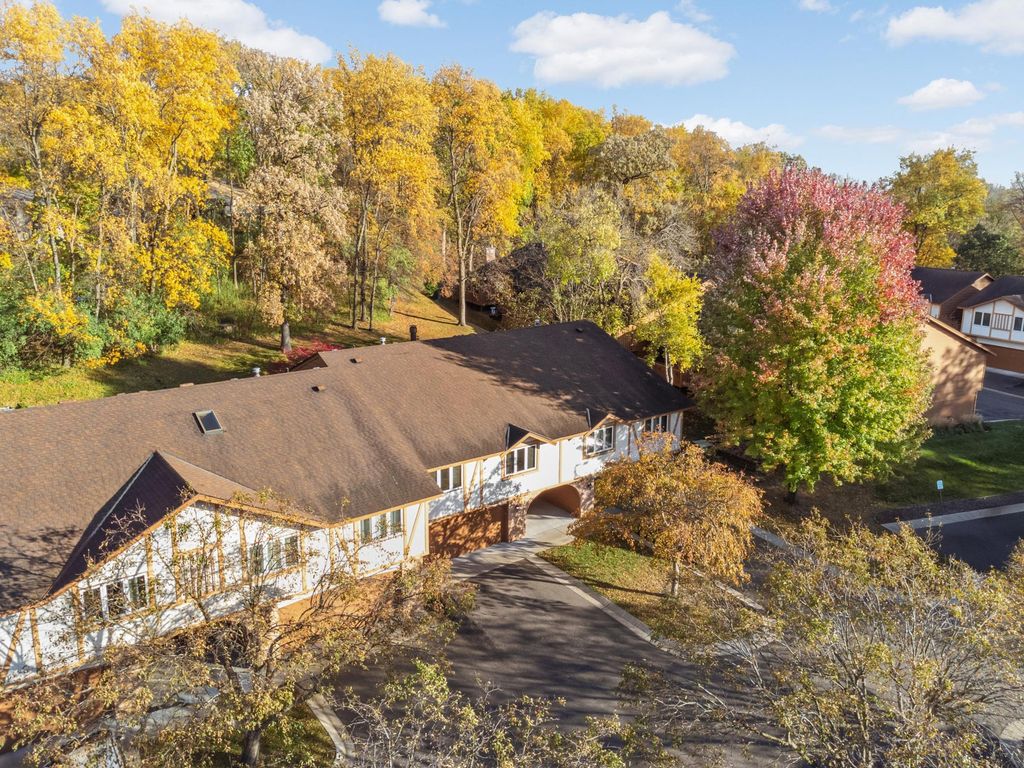 6913 Edenvale Boulevard, Eden Prairie, MN 55346 — photo 4