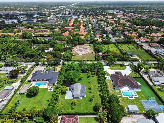 11380 SW 93rd St, Miami, FL 33176