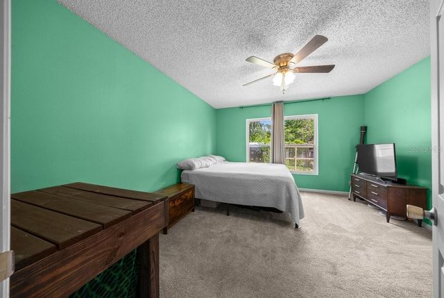 2043 NE 43RD STREET, Ocala, FL 34479