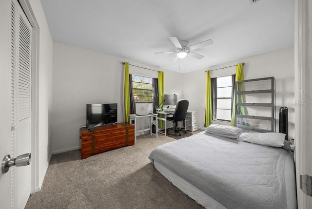 2043 NE 43RD STREET, Ocala, FL 34479