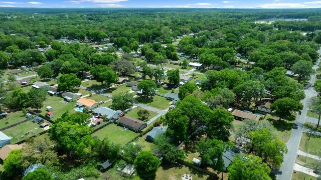 2043 NE 43RD STREET, Ocala, FL 34479