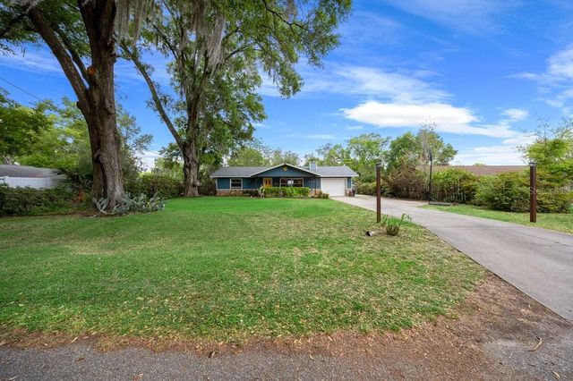 2043 NE 43RD STREET, Ocala, FL 34479