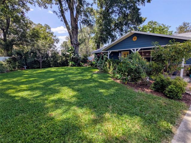 2043 NE 43RD STREET, Ocala, FL 34479