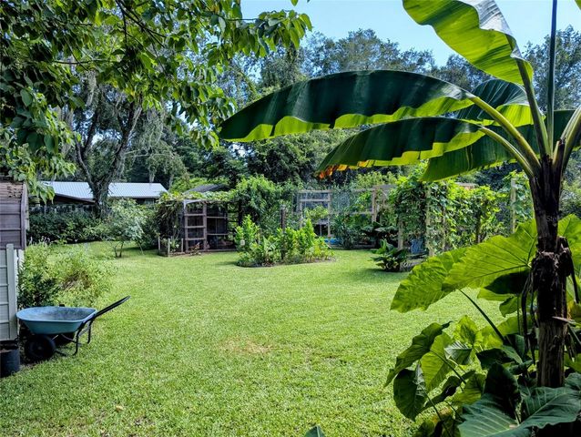 2043 NE 43RD STREET, Ocala, FL 34479