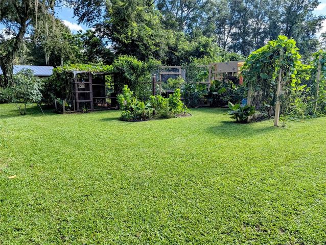 2043 NE 43RD STREET, Ocala, FL 34479