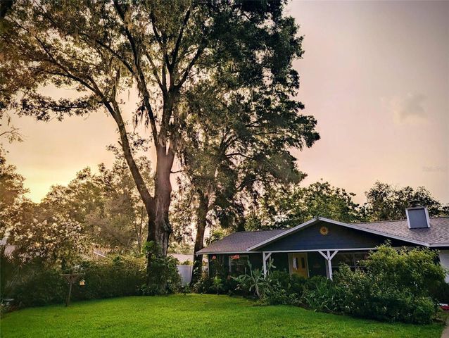 2043 NE 43RD STREET, Ocala, FL 34479