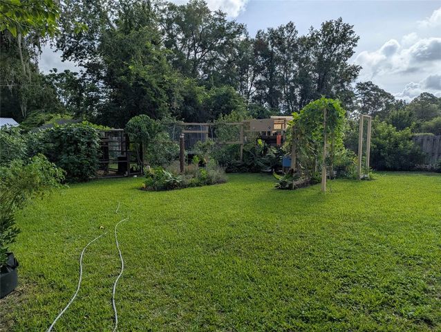 2043 NE 43RD STREET, Ocala, FL 34479