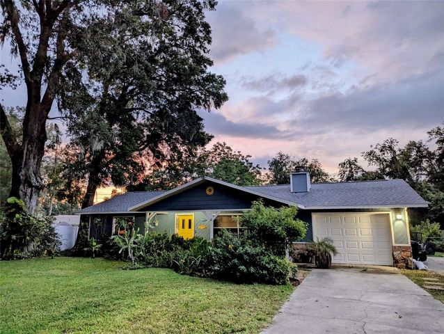 2043 NE 43RD STREET, Ocala, FL 34479