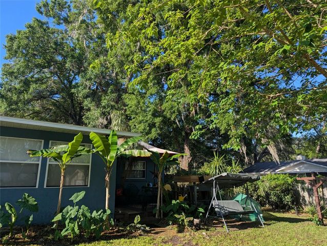 2043 NE 43RD STREET, Ocala, FL 34479