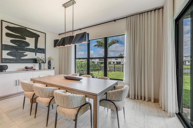 8283 Royal County Down Road, Boca Raton, FL 33434