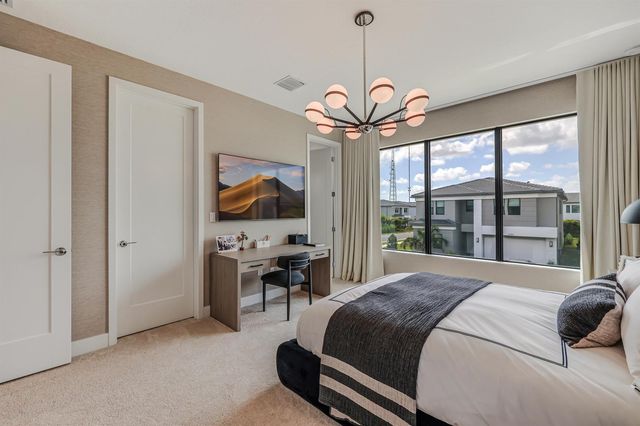 8283 Royal County Down Road, Boca Raton, FL 33434