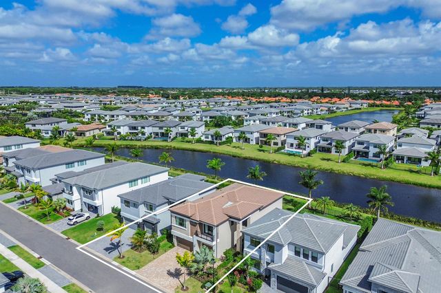 8283 Royal County Down Road, Boca Raton, FL 33434
