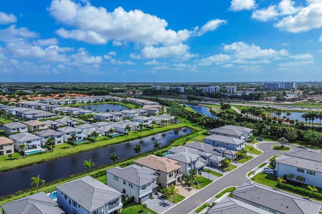 8283 Royal County Down Road, Boca Raton, FL 33434