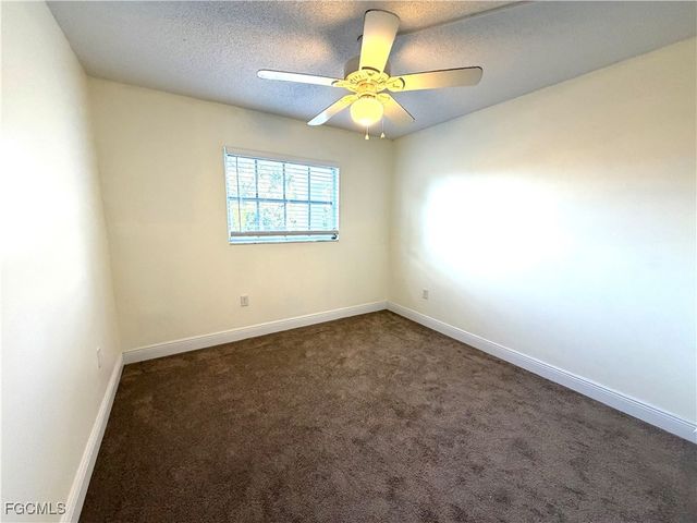 3704 Broadway 216, Fort Myers, FL 33901