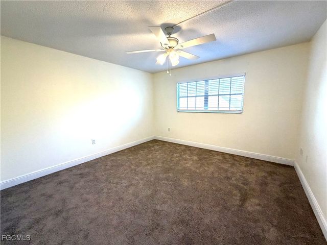 3704 Broadway 216, Fort Myers, FL 33901