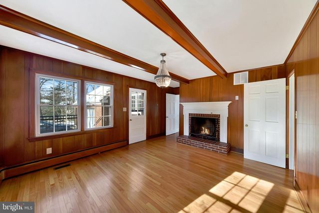 2675 JOLLY ACRES RD, White Hall, MD 21161