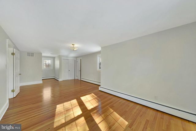 2675 JOLLY ACRES RD, White Hall, MD 21161