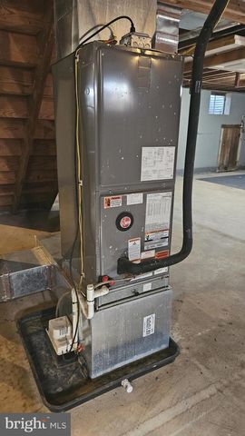 2675 JOLLY ACRES RD, White Hall, MD 21161