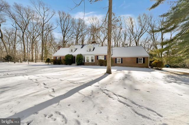 2675 JOLLY ACRES RD, White Hall, MD 21161