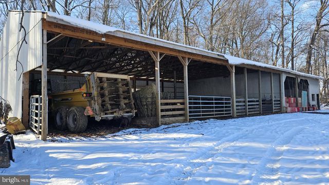 2675 JOLLY ACRES RD, White Hall, MD 21161