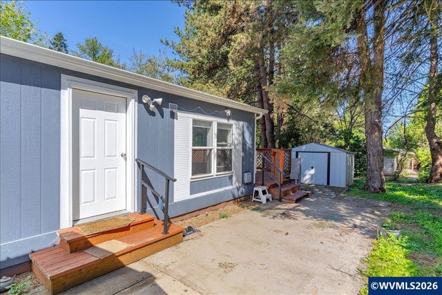 2025 Navaho Ct SE, Salem, OR 97306