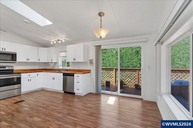 2025 Navaho Ct SE, Salem, OR 97306