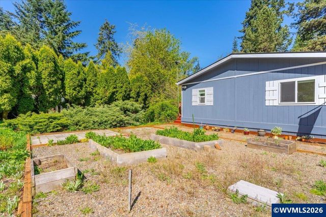 2025 Navaho Ct SE, Salem, OR 97306