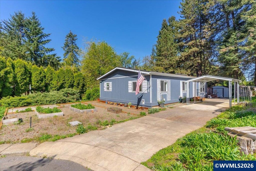 2025 Navaho Ct SE, Salem, OR 97306