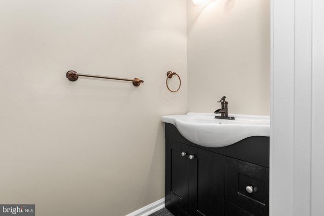 32 ABBEY BRIDGE CT, Lutherville Timonium, MD 21093