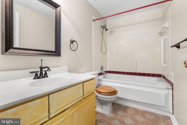 32 ABBEY BRIDGE CT, Lutherville Timonium, MD 21093