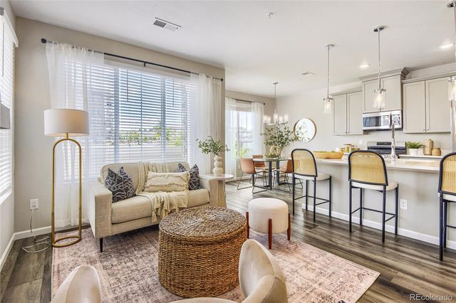 23588 E Ida Drive B, Aurora, CO 80016