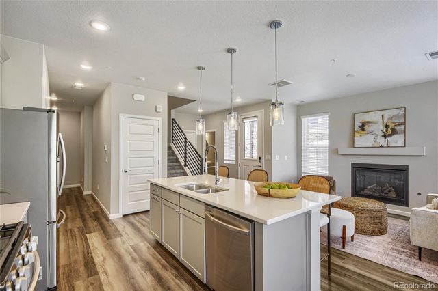 23588 E Ida Drive B, Aurora, CO 80016