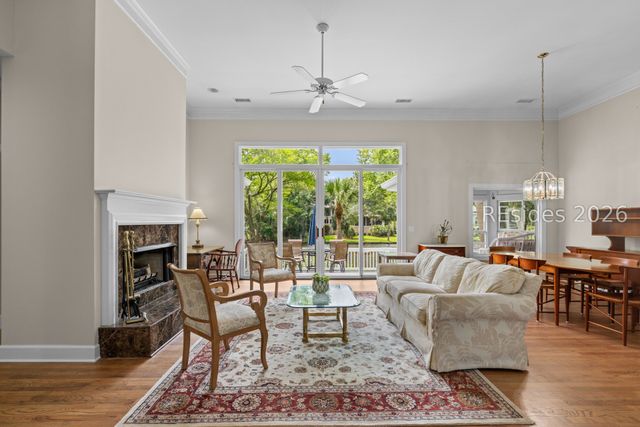 17 Arthur Hills Ct, Hilton Head Island, SC 29928
