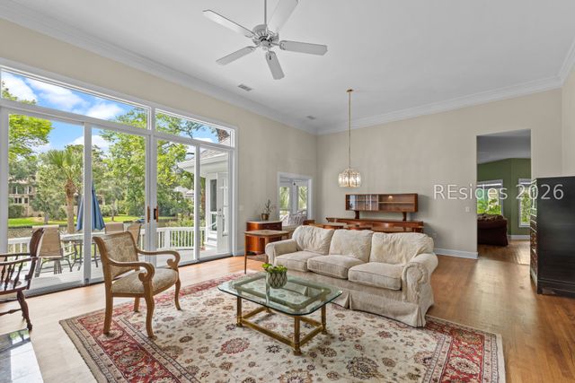 17 Arthur Hills Ct, Hilton Head Island, SC 29928