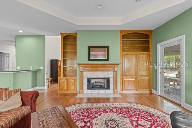 17 Arthur Hills Ct, Hilton Head Island, SC 29928