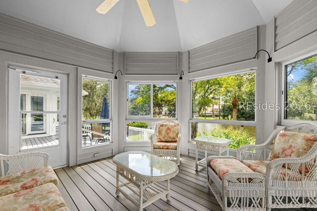 17 Arthur Hills Ct, Hilton Head Island, SC 29928